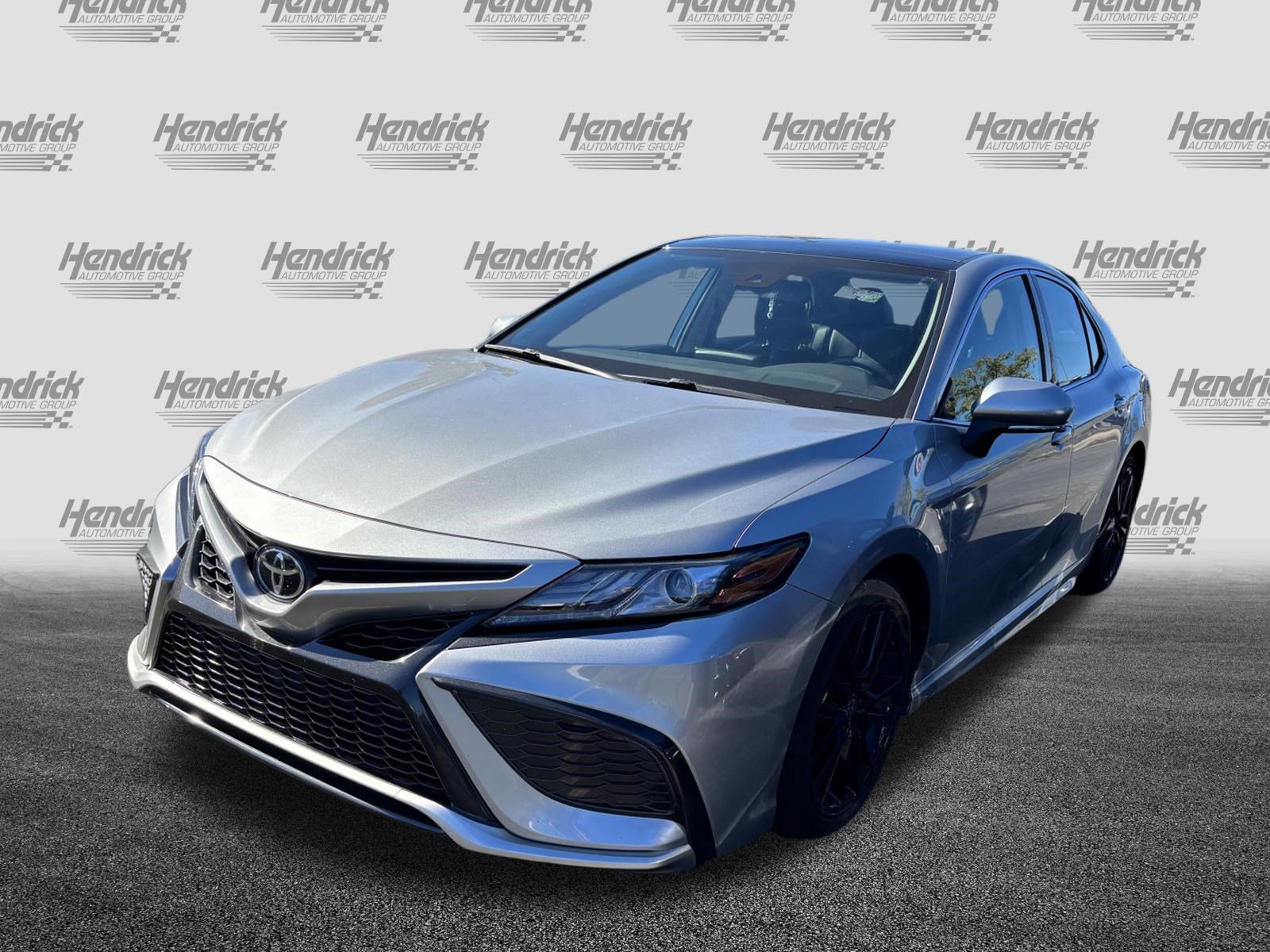 Used 2021 Toyota Camry XSE FWD image 5