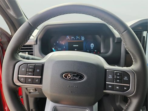 New 2025 Ford F150 XLT w/ Equipment Group 301A Standard image 12