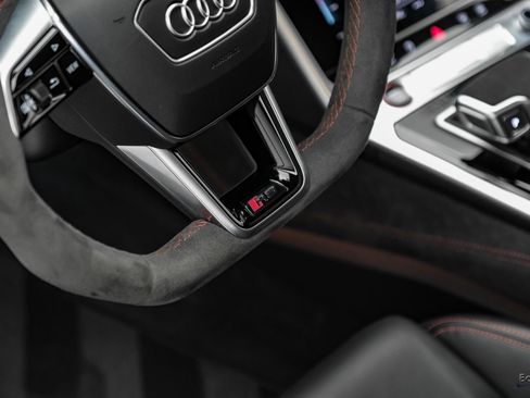 Used 2024 Audi RS 6 performance AWD/4WD image 45