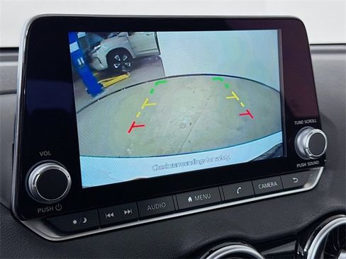 Used 2024 Nissan Sentra SV image 15