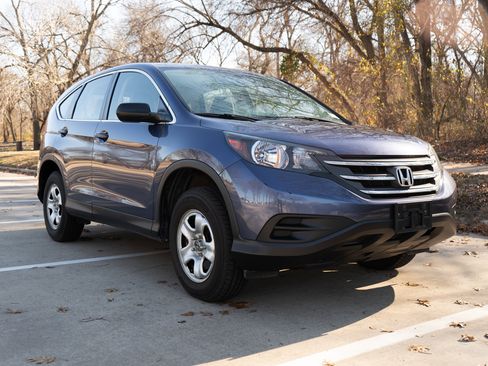 Used 2014 Honda CR-V LX image 2