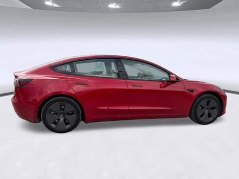 Used 2023 Tesla Model 3 Standard Range RWD image 8