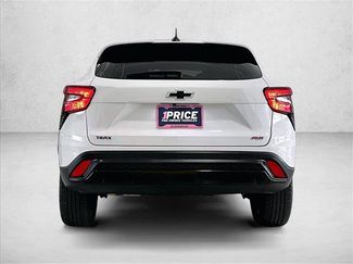 Used 2024 Chevrolet Trax RS FWD video 4