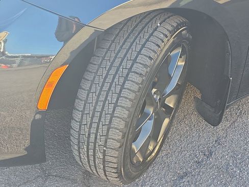 Used 2022 Chrysler Pacifica Limited w/ S Appearance Package image 45