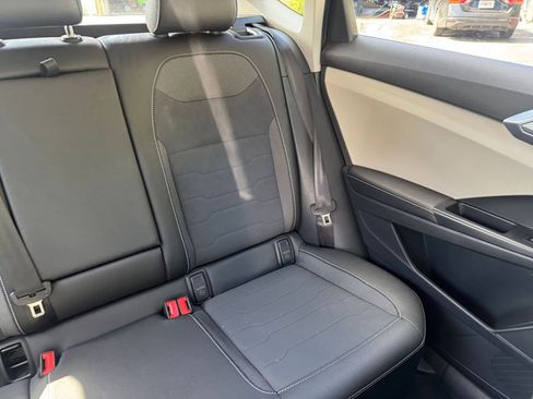 Used 2025 Volkswagen Taos SE image 37