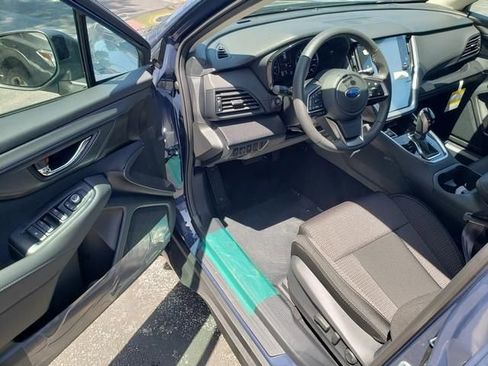 Used 2025 Subaru Outback Premium image 10