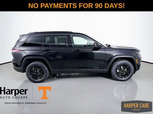 New 2026 Jeep Grand Cherokee Altitude image 5