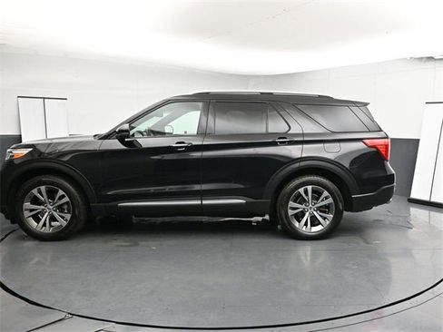 Used 2020 Ford Explorer Platinum image 9