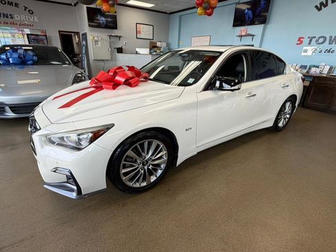 Used 2019 INFINITI Q50 Sport w/ Cargo Package (L96) image 8