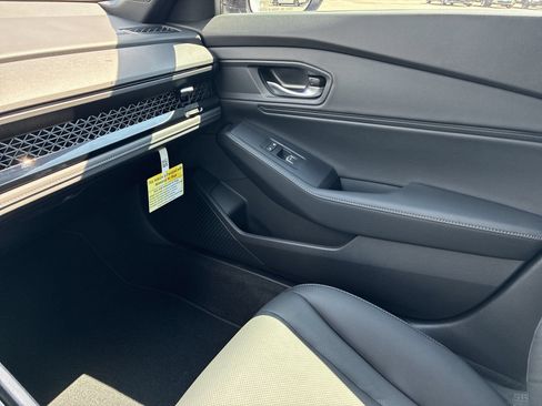 Certified 2026 Honda Accord Sport image 33