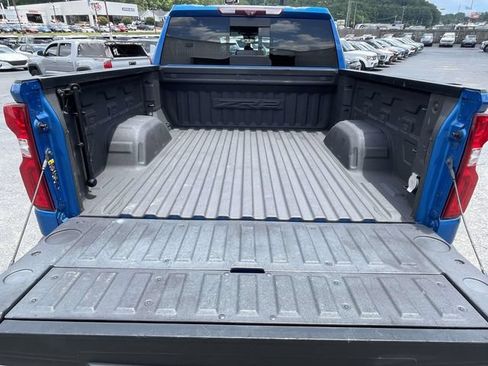 Certified 2023 Chevrolet Silverado 1500 ZR2 w/ Technology Package AWD/4WD image 10
