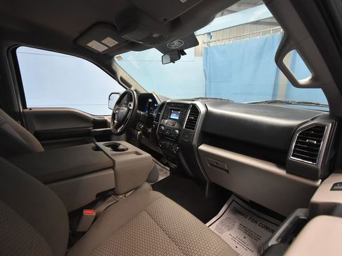 Used 2015 Ford F150 XLT w/ Trailer Tow Package image 21