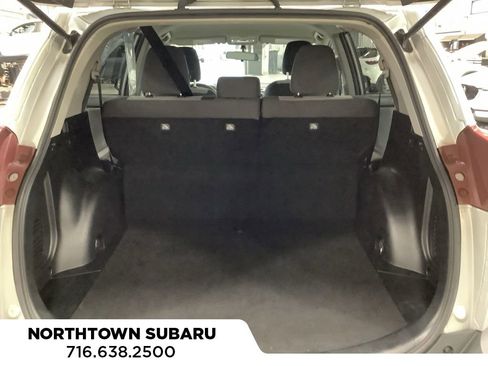 Used 2015 Toyota RAV4 LE image 21