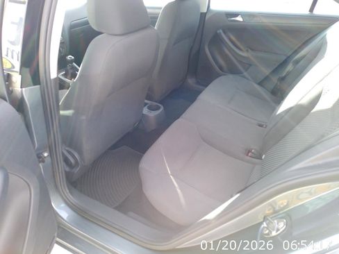 Used 2012 Volkswagen Jetta S image 17