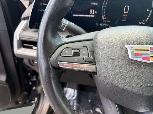 Used 2024 Cadillac XT4 Premium Luxury FWD image 13