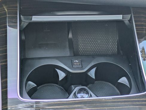 Used 2024 BMW X5 xDrive50e w/ Executive Package image 23