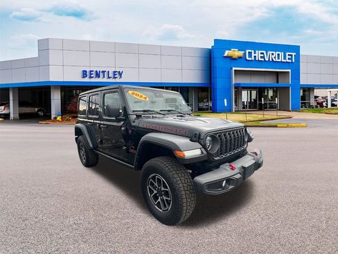 Used 2024 Jeep Wrangler Unlimited Rubicon image 8