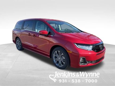 New 2026 Honda Odyssey Touring image 4