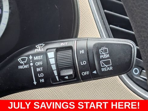 Used 2019 Hyundai Santa Fe XL SE FWD image 38