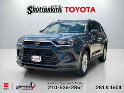 Certified 2025 Toyota Grand Highlander FWD