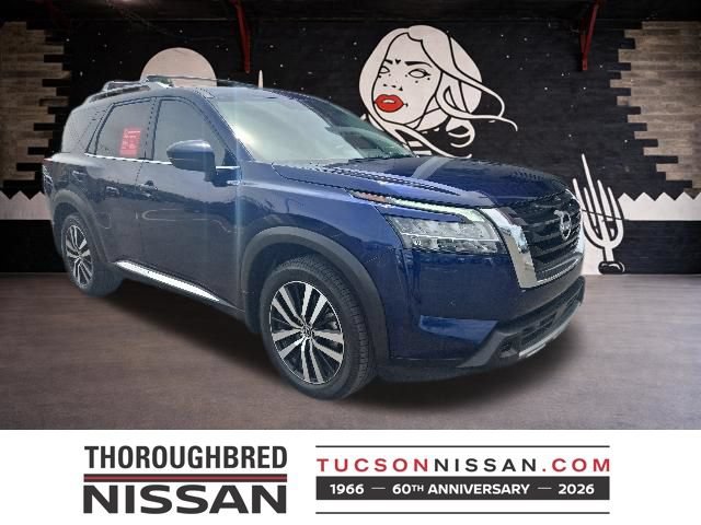 Certified 2024 Nissan Pathfinder Platinum FWD image 1