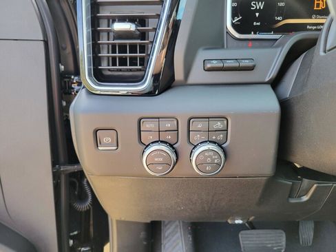 New 2026 GMC Sierra 2500 Denali w/ Denali Reserve Package image 18