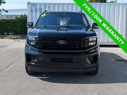 Used 2025 Ford Expedition Max Platinum w/ Stealth Appearance Package AWD/4WD image 8
