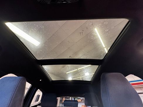 Used 2024 BMW X1 M35i w/ Premium Package image 23