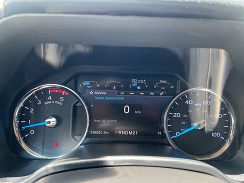 Used 2017 Ford F350 Lariat w/ Lariat Value Package image 33