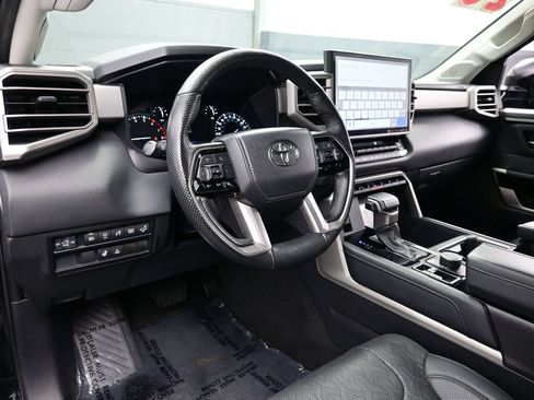 Used 2023 Toyota Tundra Limited AWD/4WD image 13