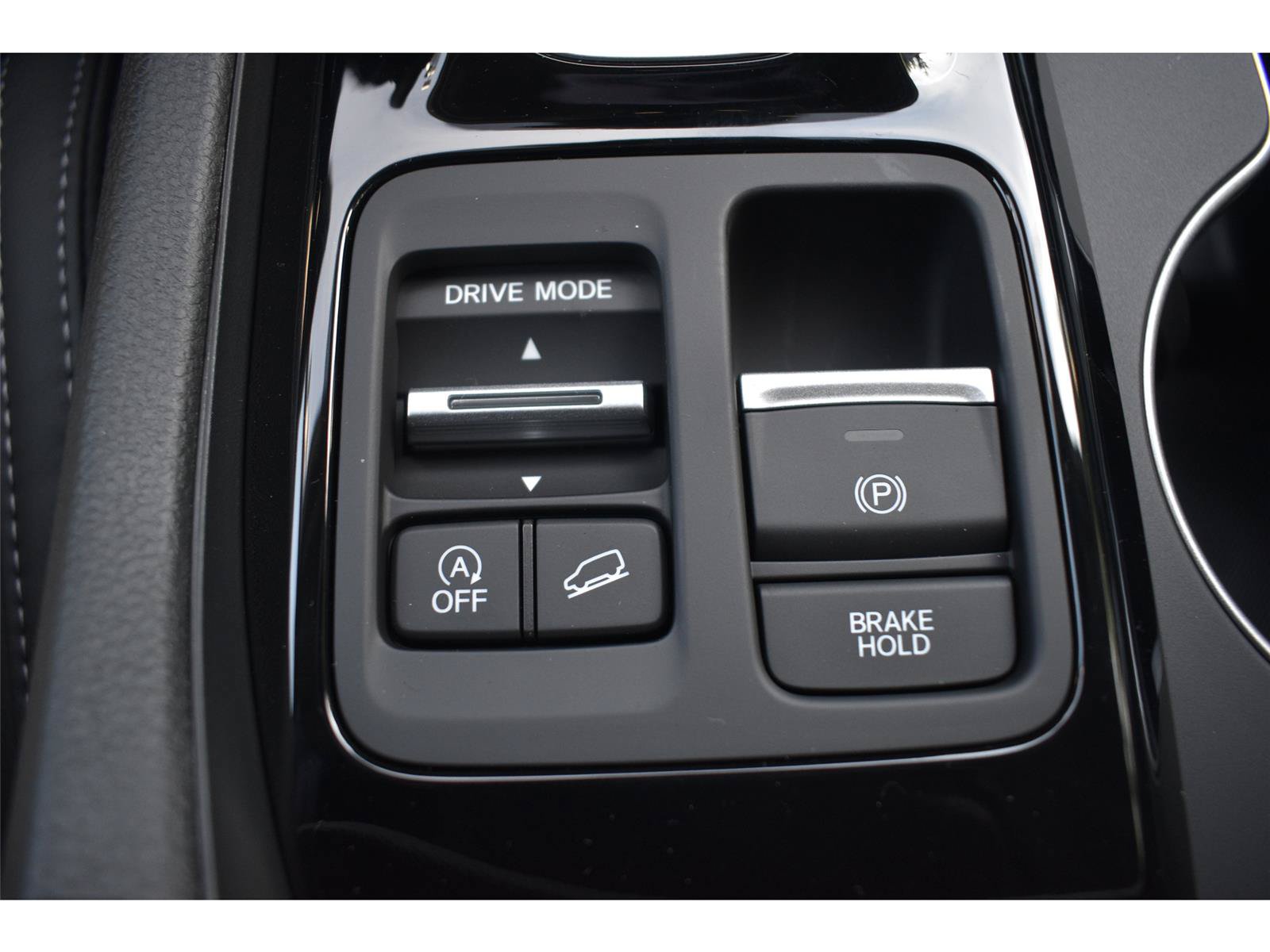 New 2026 Honda Pilot Touring image 18