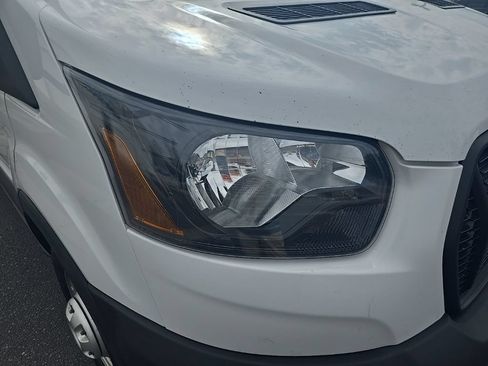 Used 2025 Ford Transit 250 148 High Roof Extended AWD image 26