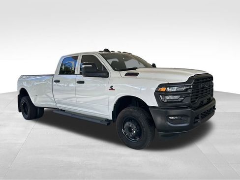 Used 2025 RAM 3500 Tradesman image 2