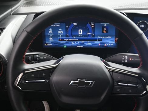 Used 2026 Chevrolet Equinox EV RS AWD/4WD image 9