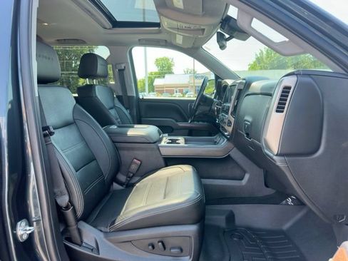 Used 2018 GMC Sierra 1500 Denali w/ Denali Ultimate Package AWD/4WD image 7