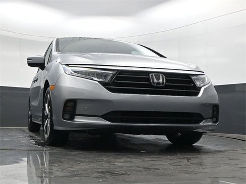 Used 2024 Honda Odyssey Touring image 31