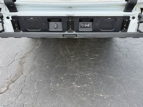 Used 2022 GMC Sierra 2500 Denali w/ Denali Ultimate Package AWD/4WD image 8