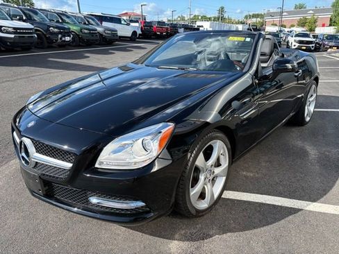 Used 2012 Mercedes-Benz SLK 350 image 7