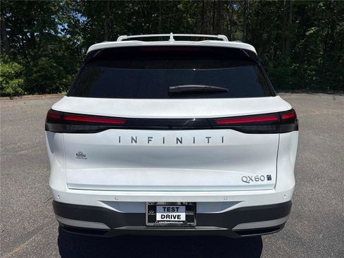 New 2027 INFINITI QX60 Luxe FWD image 7