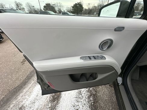 Used 2026 Hyundai Palisade Limited AWD/4WD image 23