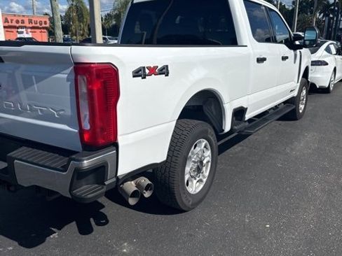 Used 2025 Ford F250 XLT image 9