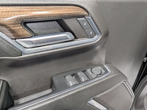 Certified 2023 Chevrolet Silverado 1500 LT AWD/4WD image 16