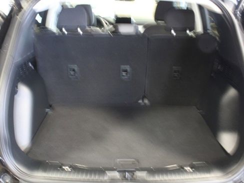 Used 2022 Ford Escape SE w/ Convenience Package image 18