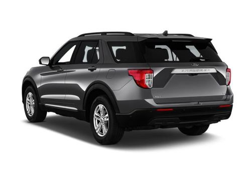 Used 2019 Ford Explorer XLT w/ Equipment Group 202A FWD image 2