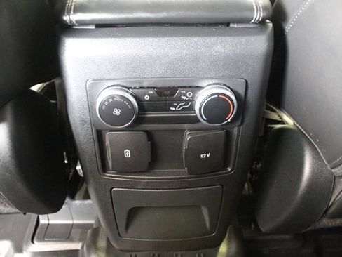 Used 2023 Ford Explorer XLT w/ Equipment Group 202A RWD image 20