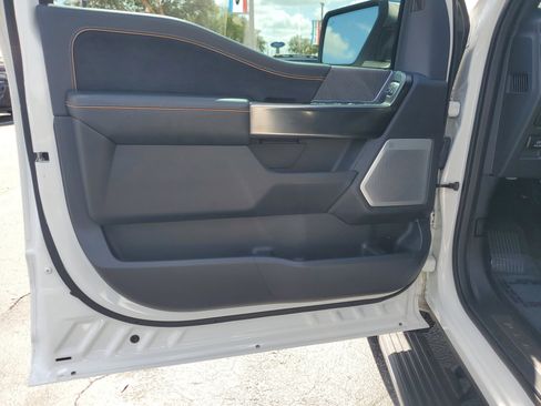 Certified 2023 Ford F150 Platinum w/ Equipment Group 701A High image 18