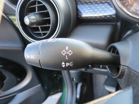 Used 2016 MINI Cooper S image 15