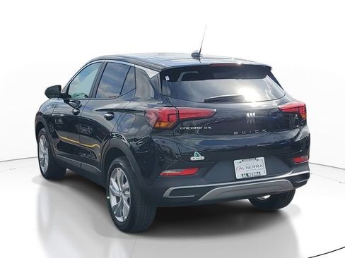 Certified 2024 Buick Encore GX Preferred w/ Comfort Package FWD image 3