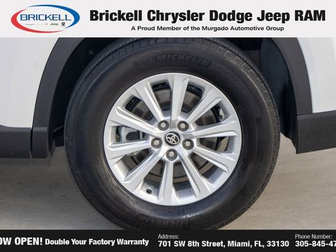 Used 2024 Toyota Grand Highlander XLE FWD image 36