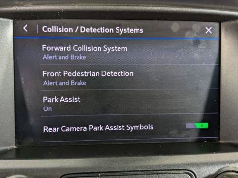 Used 2022 Chevrolet Colorado LT w/ Fleet Safety Package RWD image 27